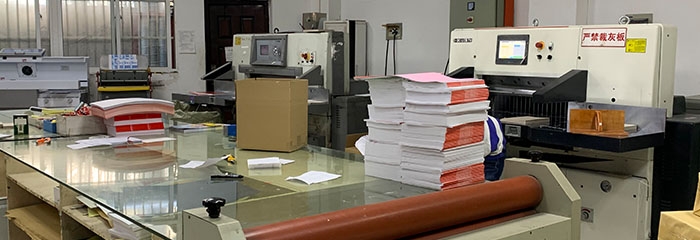 畫冊印刷廠：企業(yè)畫冊印刷與產(chǎn)品畫冊印刷有區(qū)別嗎？(圖1)