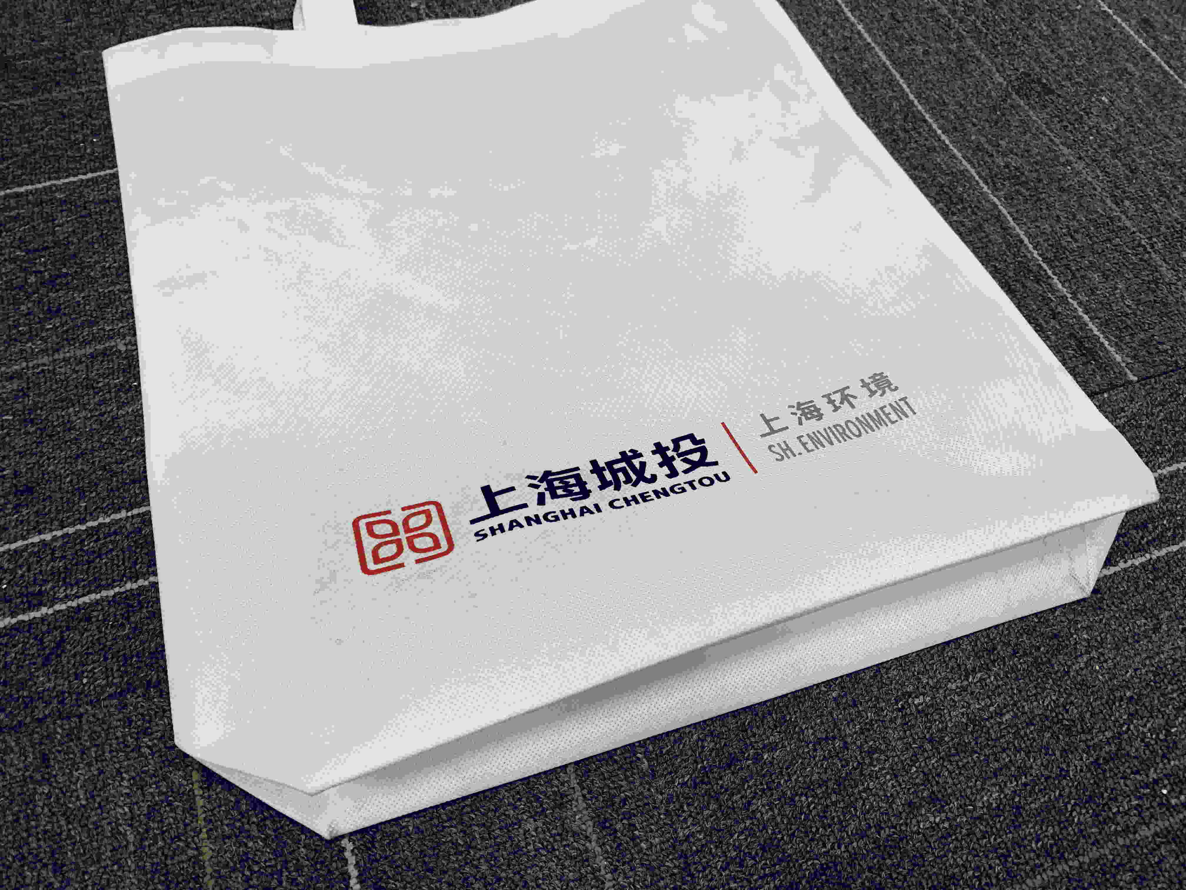 2025上海畫冊(cè)印刷趨勢(shì)：品牌視覺升級(jí)的